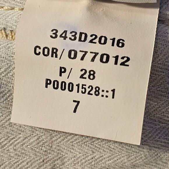 Hollister Denim Mini Skirt Womens Sz 7 Waist 28 Frayed Hem High Rise Distressed - Picture 9 of 10